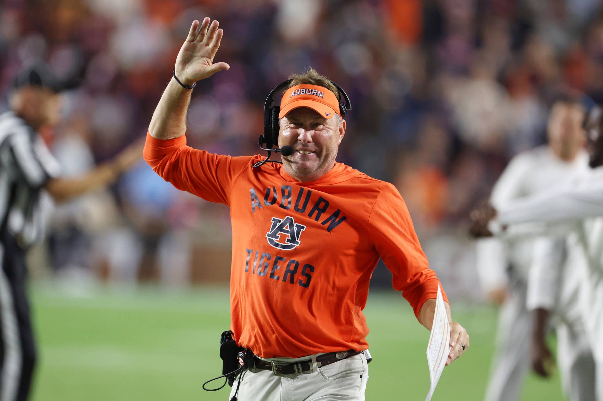 Auburn vs Arkansas Prediction and Preview: College Football 2025 ...