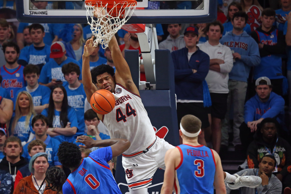 College Basketball Rankings CFN Top 10 For Week 14 College Football